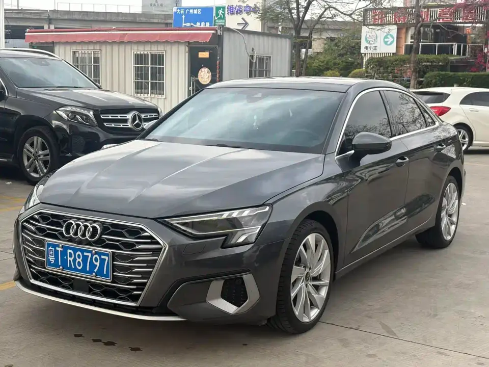 Audi A3 A3L Limousine 35 TFSI Style Elegance 2022