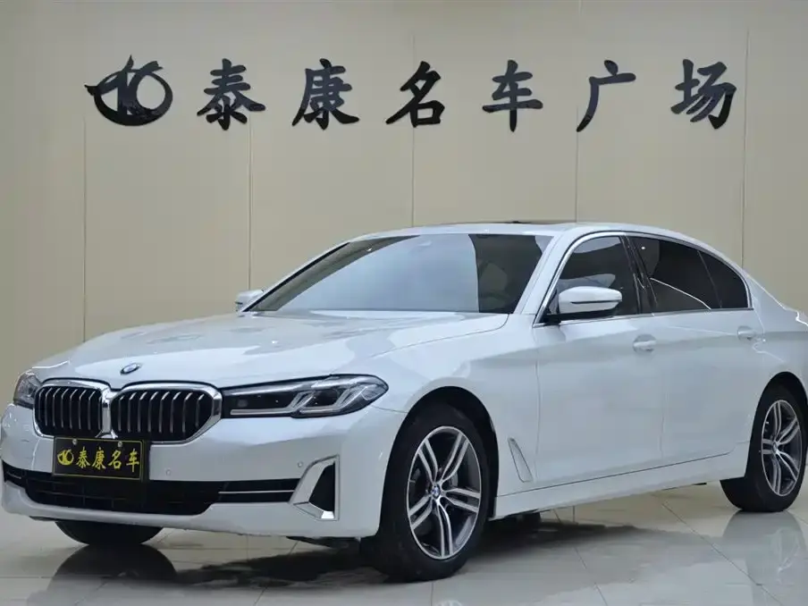 BMW 5 Series Facelift 530Li xDrive Luxury Package 2022