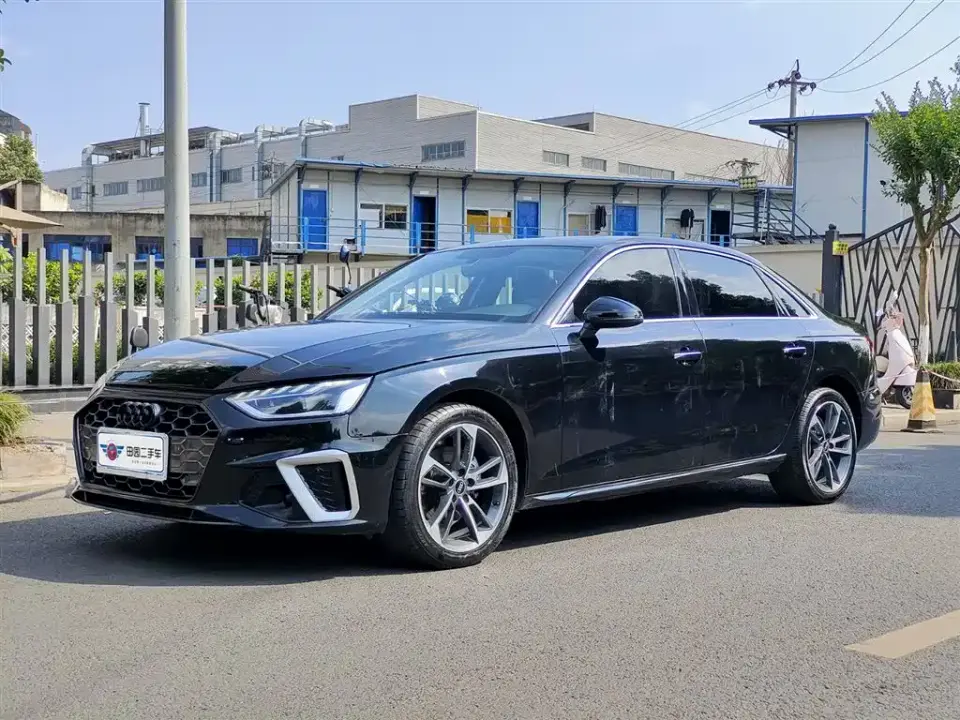Audi A4L 40 TFSI Fashion Dynamic 2022