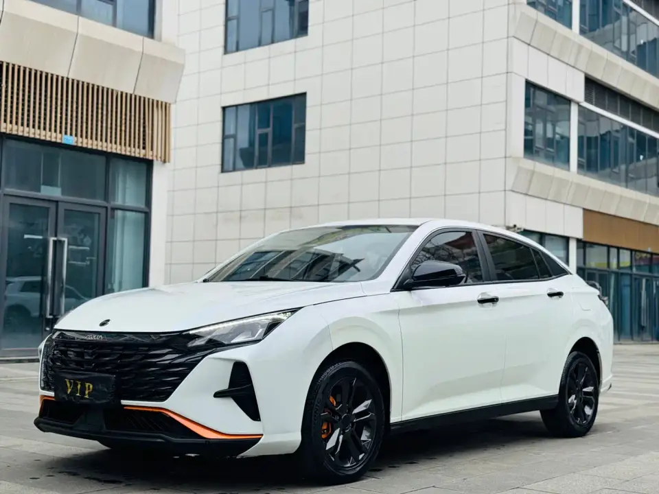 Dongfeng Aeolus Yixuan Mach Edition 1.5L Automatic Shadow Chase Edition 2024