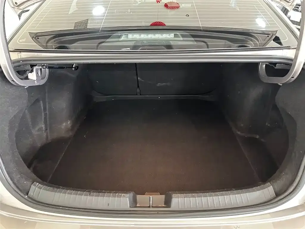 Volkswagen Sagitar 280TSI DSG Comfort Smart Connect Edition 2021 — фото 32