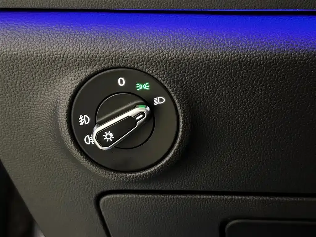 Volkswagen Sagitar 280TSI DSG Comfort Smart Connect Edition 2021 — фото 11