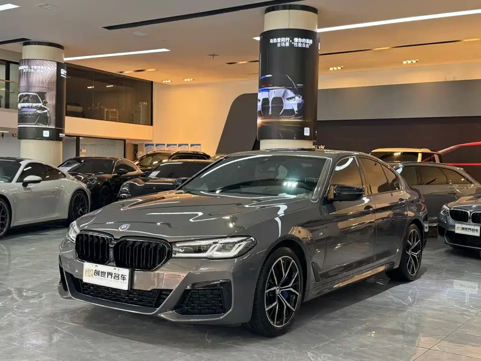 BMW 5 Series (Import) Model Second Facelift 540i Style Edition M Sport Package 2023