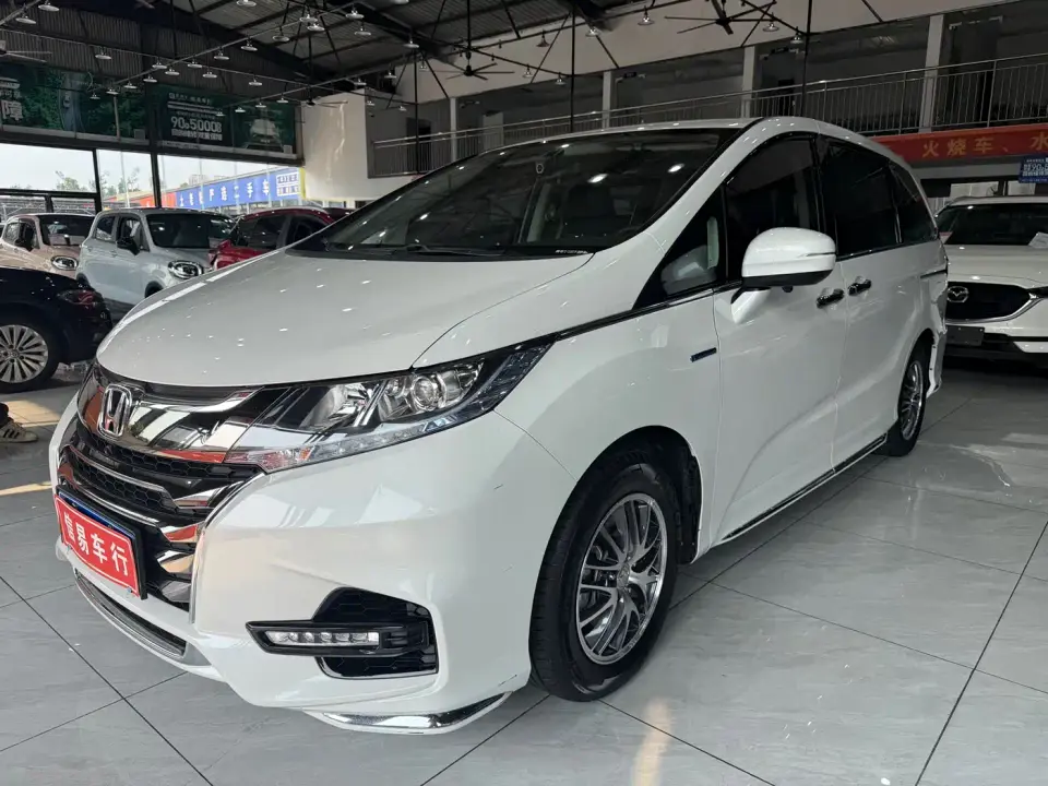 Honda Odyssey 2.0L Sharp Comfort Edition 2021