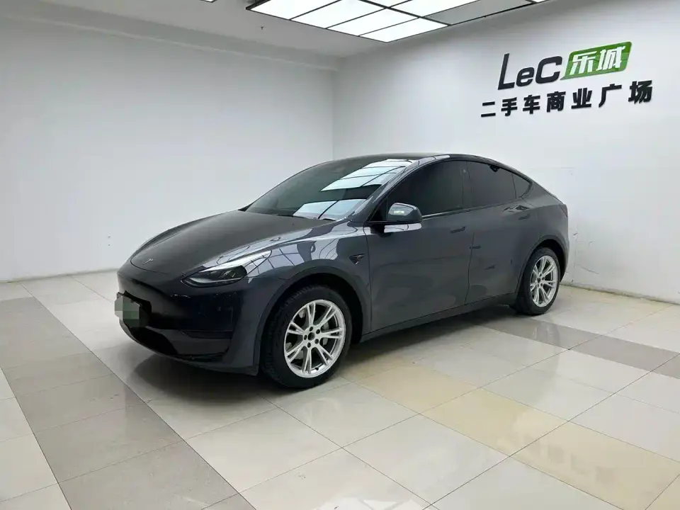Tesla Model Y Facelift Rear-Wheel Drive Version 2022