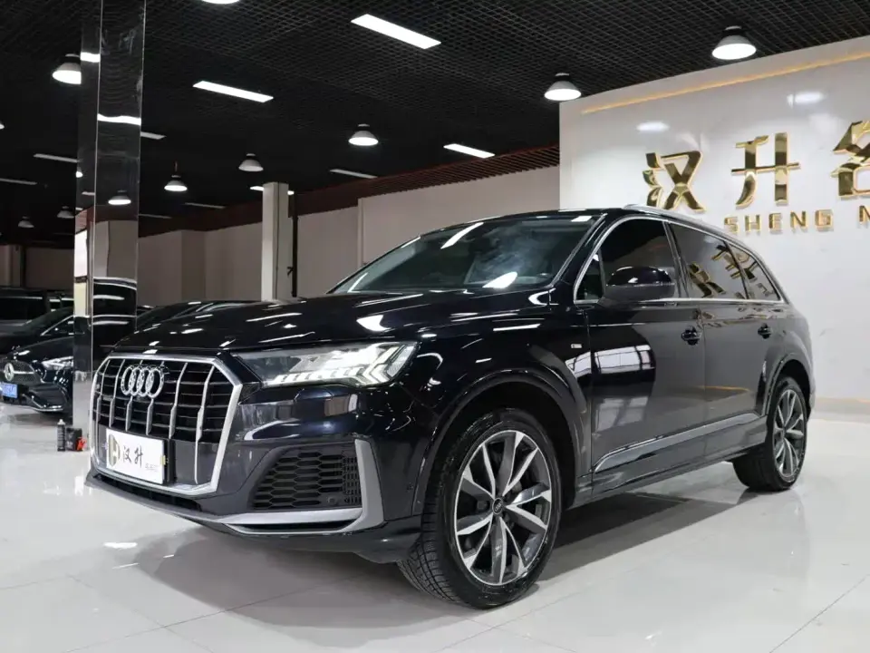 Audi Q7 55 TFSI quattro S line Sport 2021