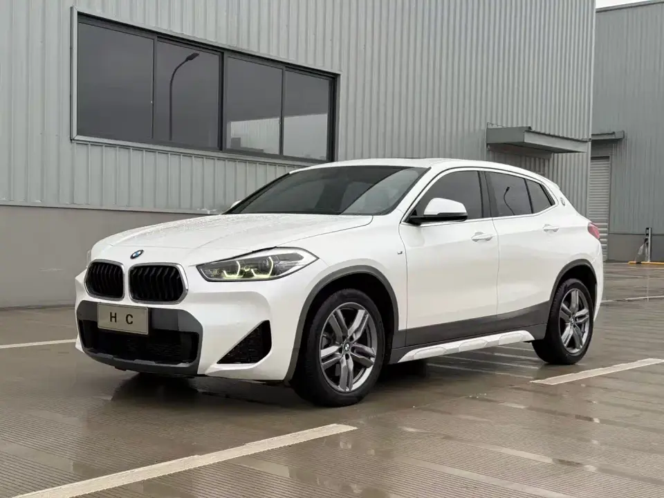 BMW X2 sDrive25i M Off-Road Package 2021