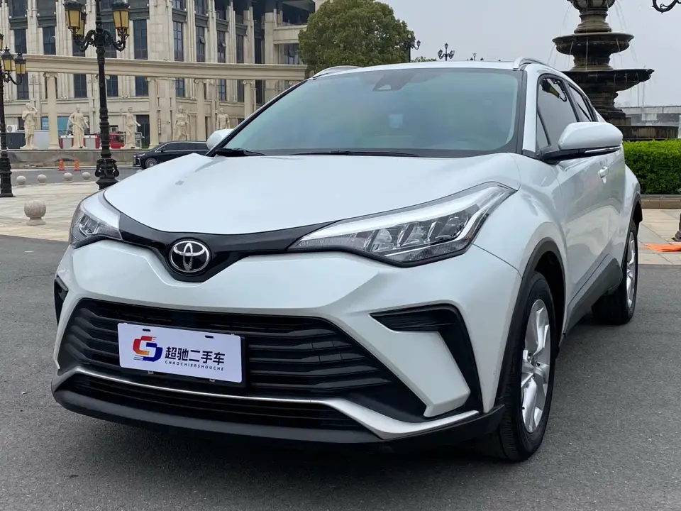 Toyota IZOA 2.0L 20th Anniversary Platinum Edition 2025