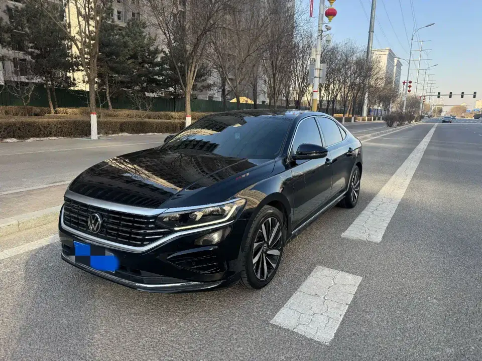 Volkswagen Passat 330TSI Elite Edition 2023