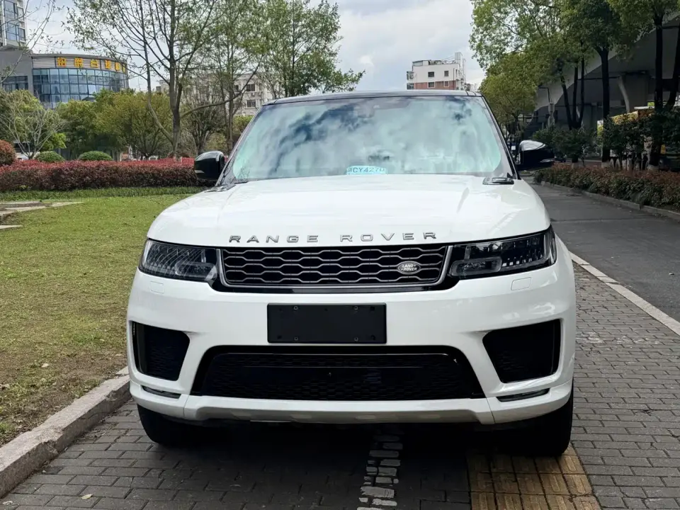 Land Rover Range Rover Sport 3.0 L6 HSE DYNAMIC 2021