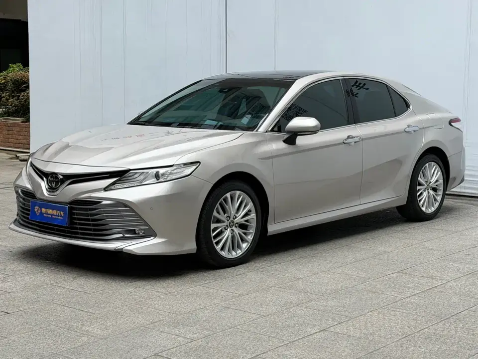 Toyota Camry 2.5G Luxury Edition China VI 2021