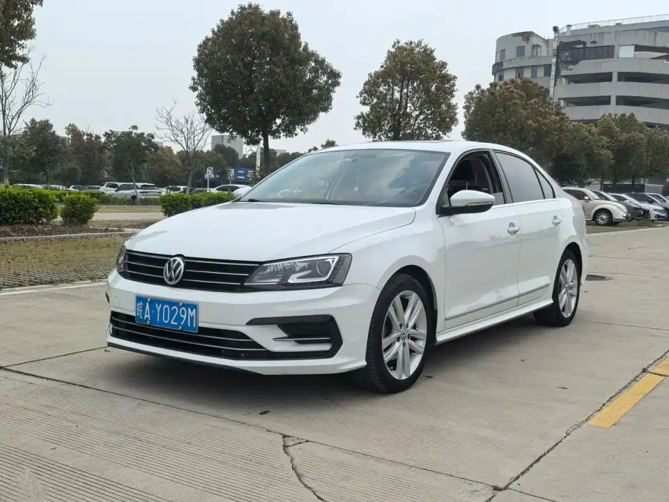 Volkswagen Sagitar 280TSI DSG Spark Edition 2019