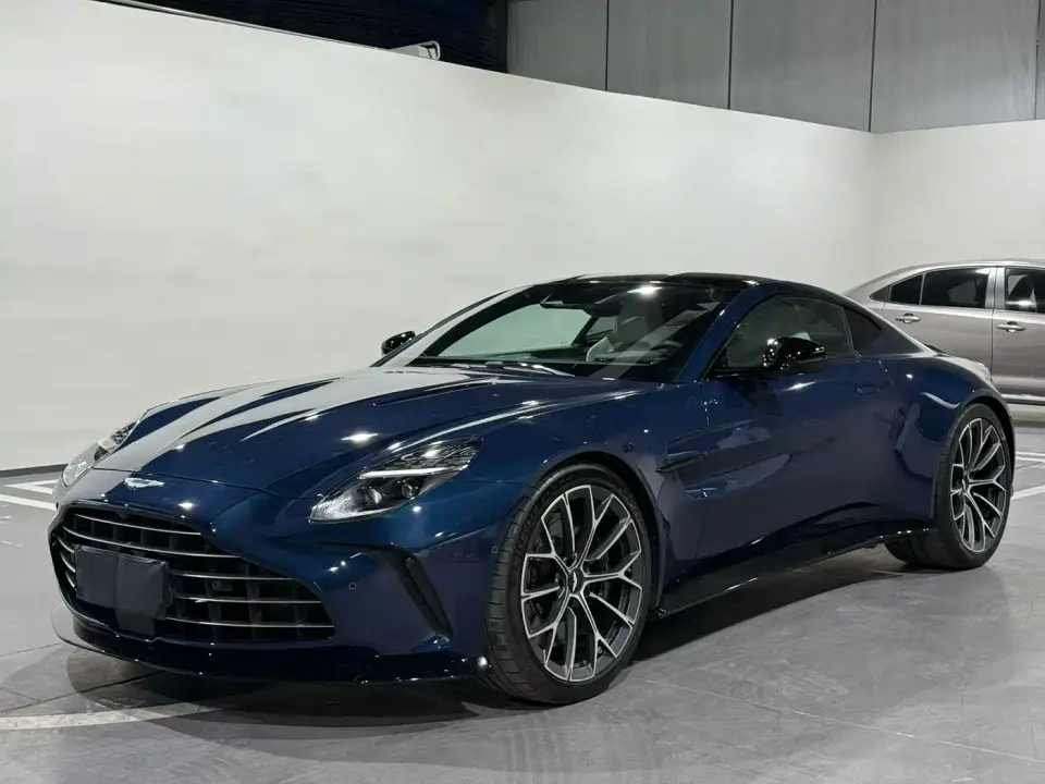 Aston Martin V8 Vantage 4.0T V8 Coupe 2024