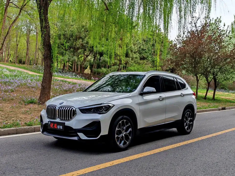 BMW X1 sDrive25Li Leading 2022