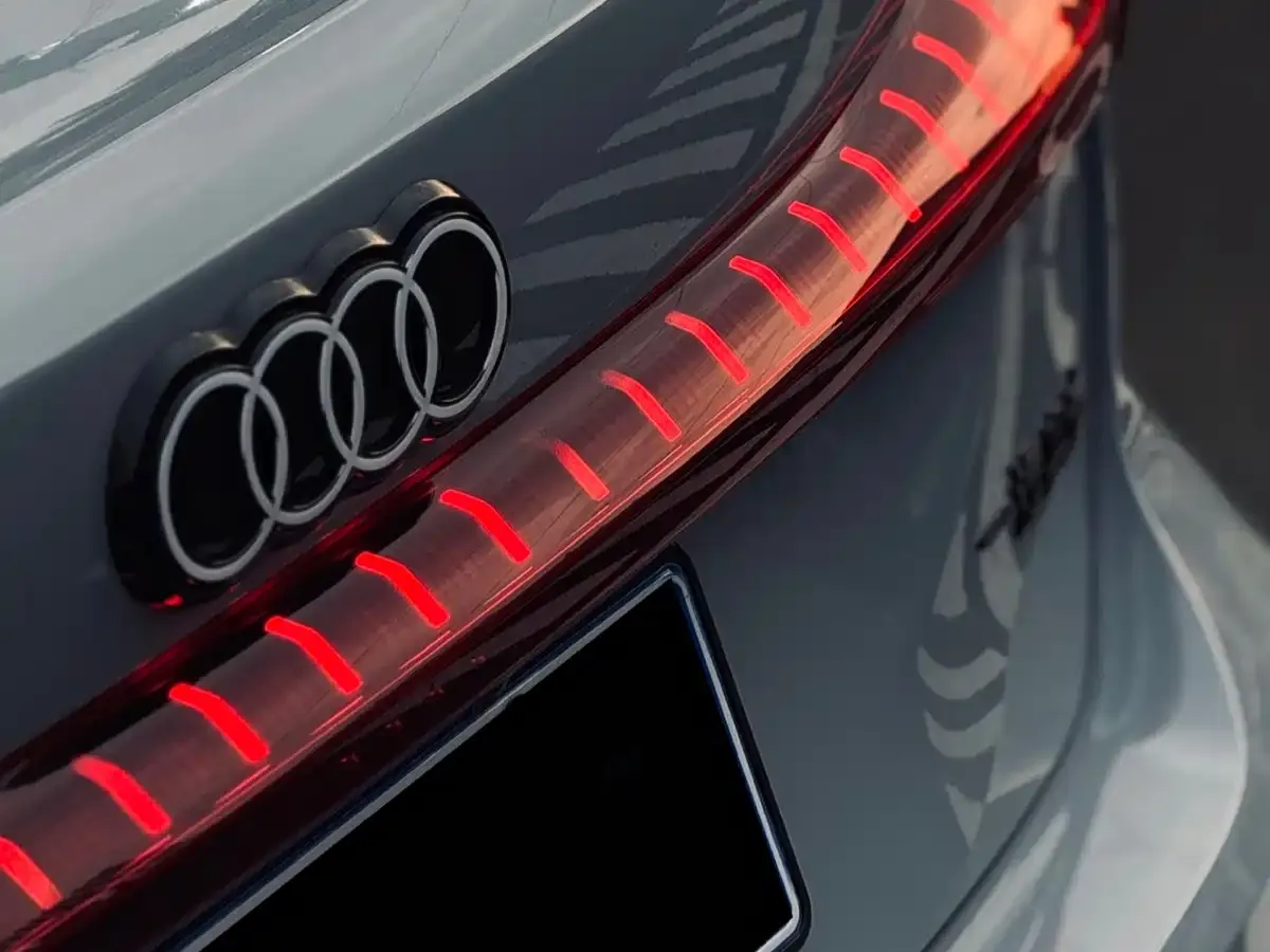 Audi A5L 2.0T Sport Edition quattro 2025 — фото 23