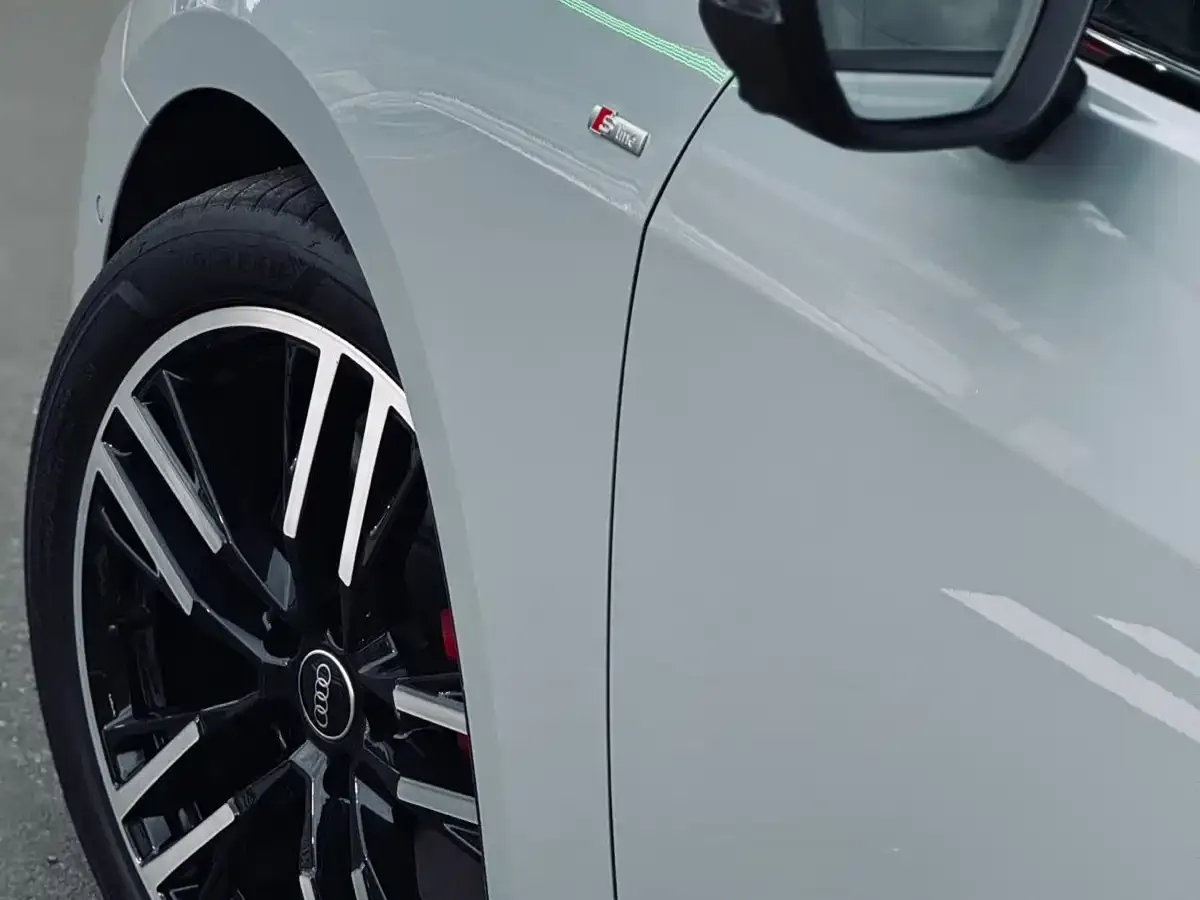 Audi A5L 2.0T Sport Edition quattro 2025 — фото 13
