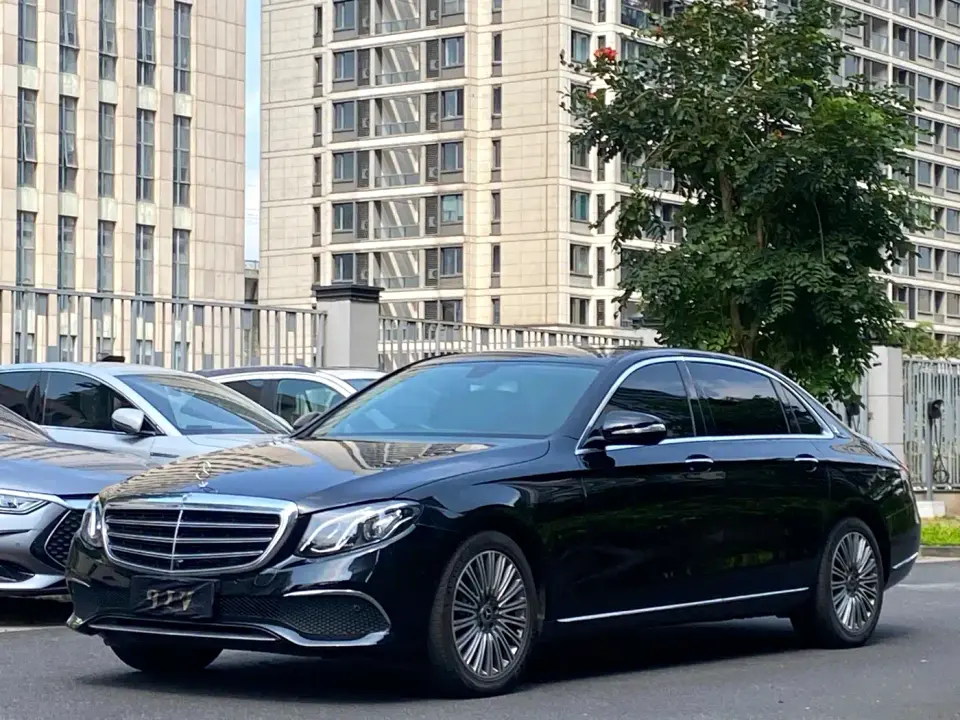 Mercedes-Benz E-Class Facelift E 300 L Fashion 2020