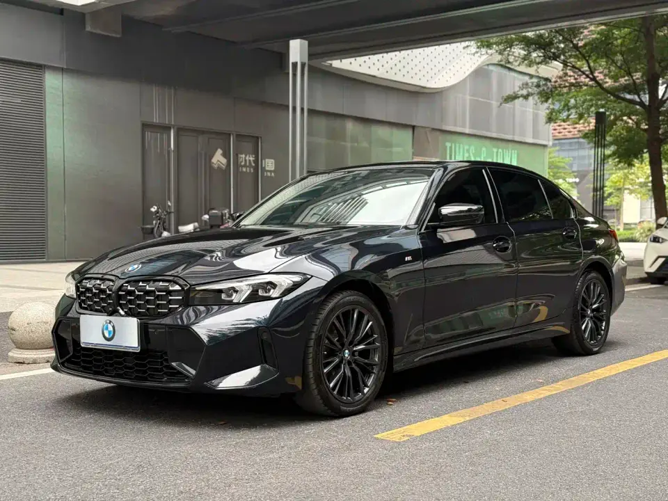 BMW 3 Series 325Li M Sport Shadowline Package 2024