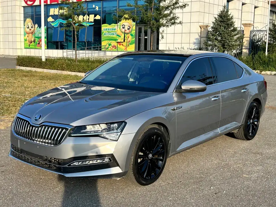 Skoda Superb TSI280 DSG Premium Edition 2023