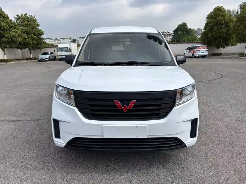 Wuling Motors Wuling Journey Model 1.5T Manual Comfort 2022