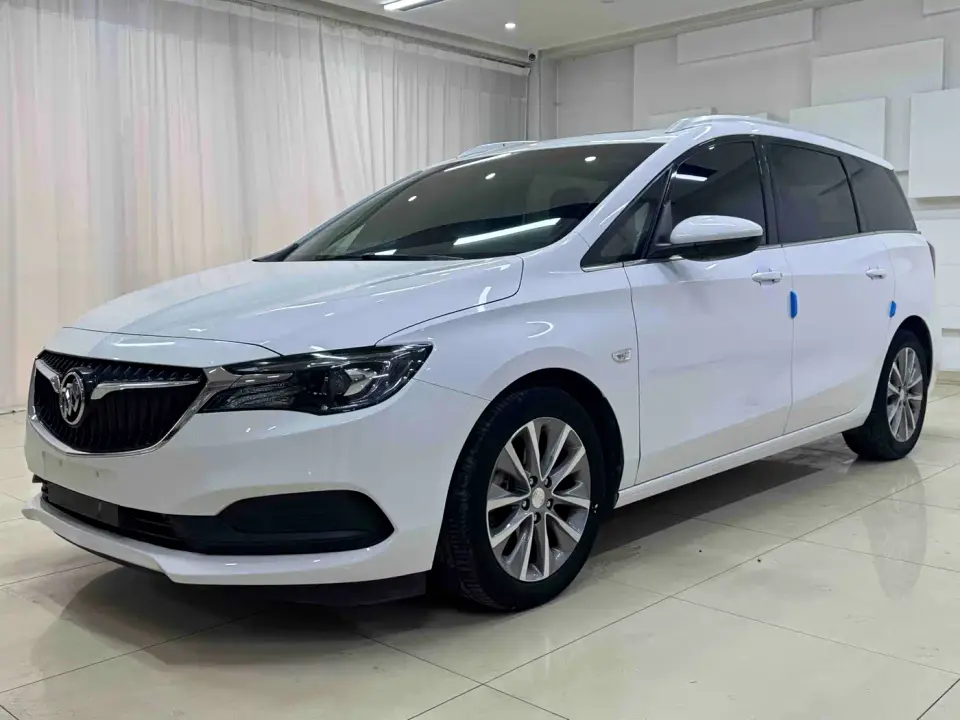 Buick GL6 323T Mild Hybrid Connected Luxury 2022