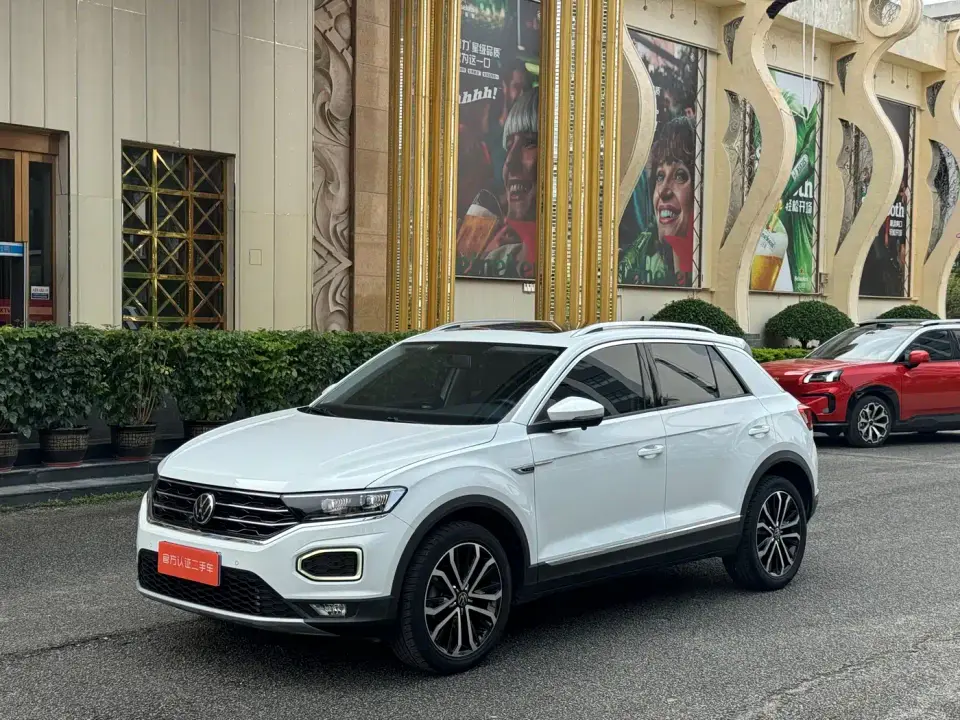 Volkswagen T-ROC 280TSI DSG 2WD Comfort PLUS 2022