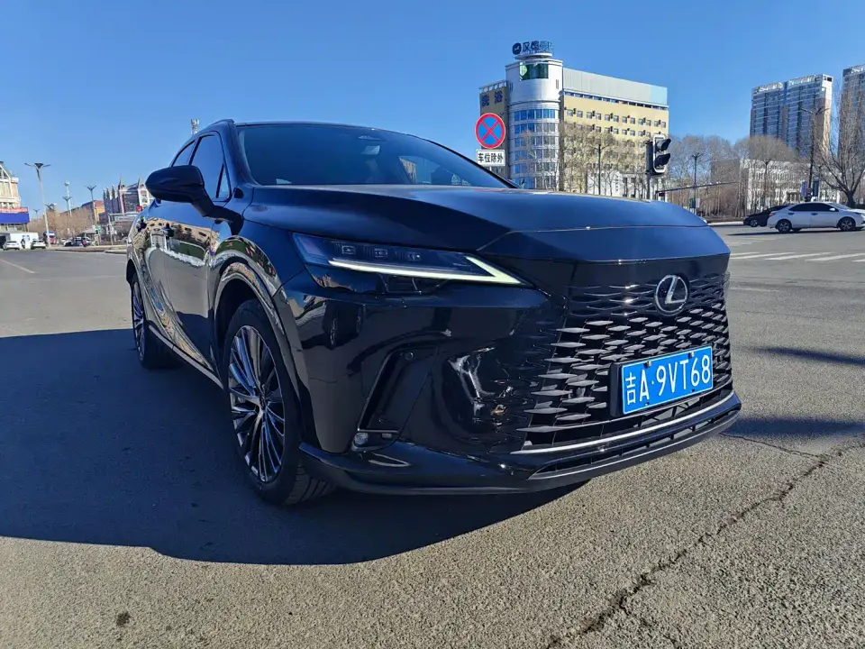Lexus RX 350h 4WD Pure Edition 2023