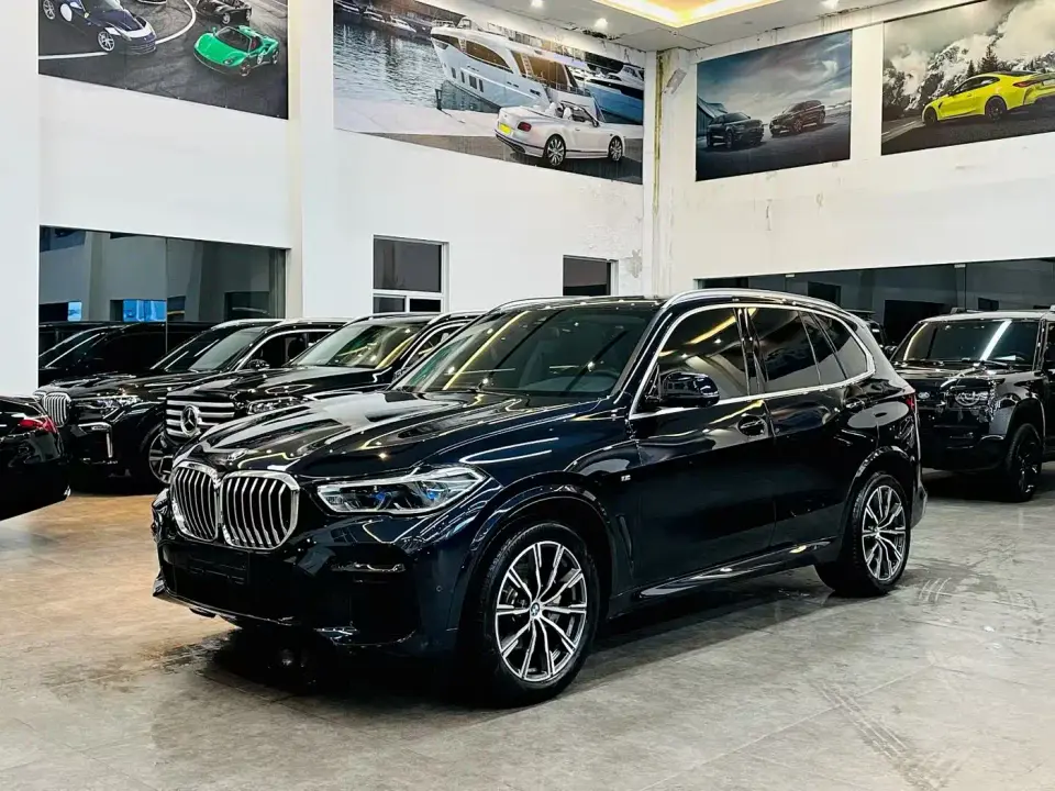 BMW X5 (Import) xDrive40i M Sport Package 2022