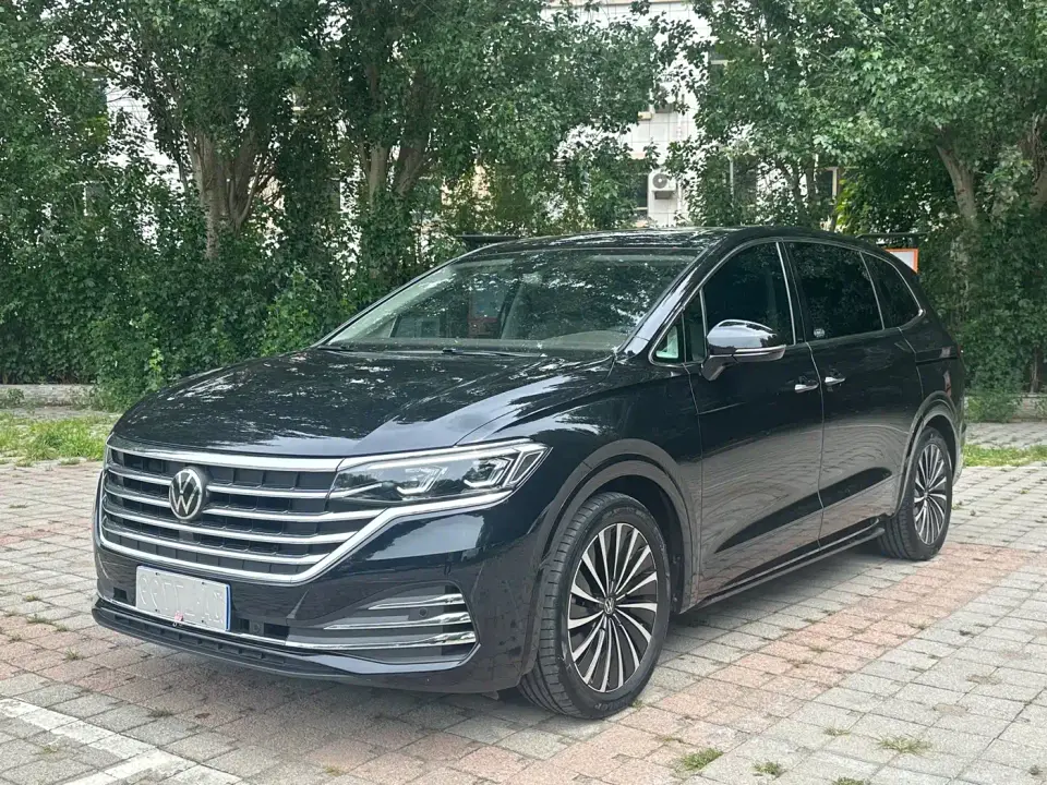 Volkswagen Viloran 380TSI Premium Edition 2023