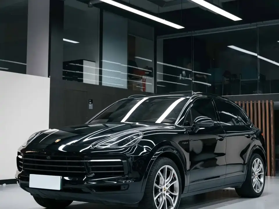 Porsche Cayenne New Energy Cayenne E-Hybrid 2.0T Platinum Edition 2023