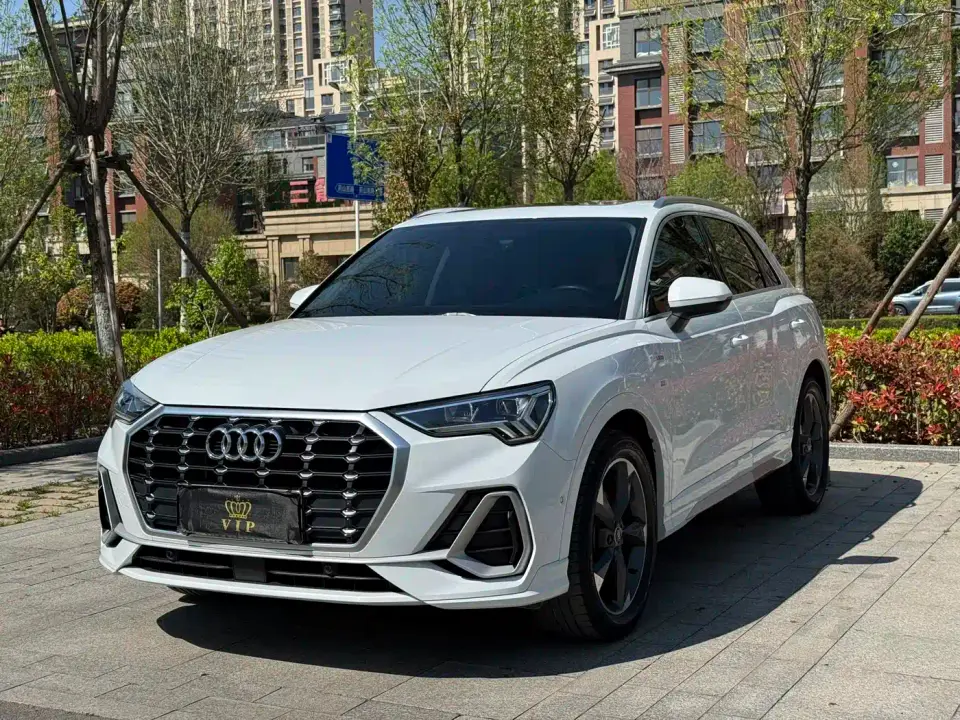 Audi Q3 35 TFSI Fashion Dynamic 2022