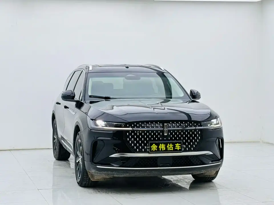 Lincoln Nautilus 2.0T AWD Premium Edition 2024