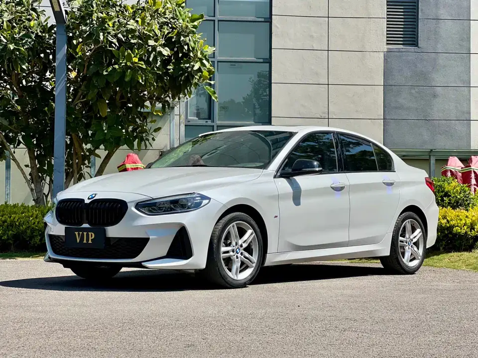 BMW 1 Series 120i M Sport Shadow Edition 2021