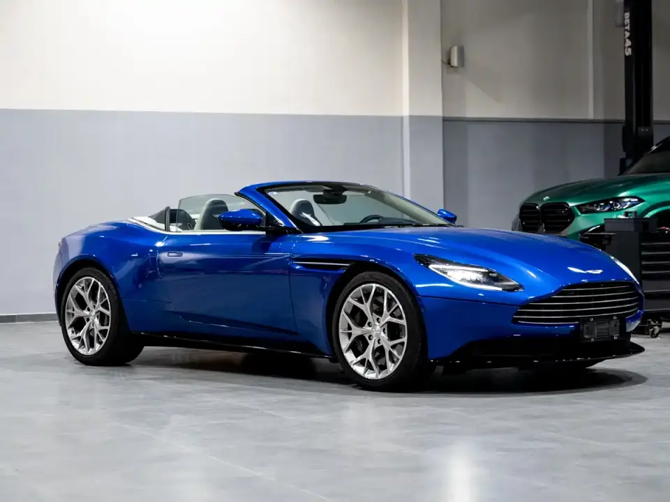 Aston Martin DB11 4.0T V8 Volante 2019