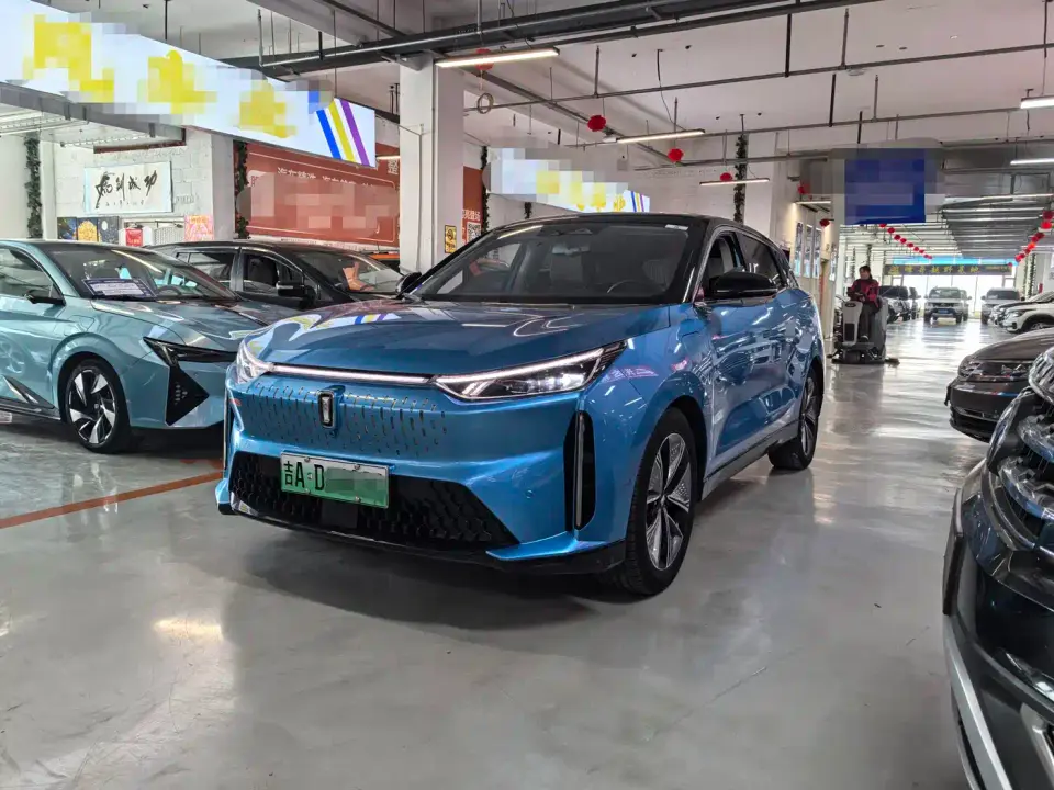 Besturn Bestune E01 Space Curvature Custom Edition 2023