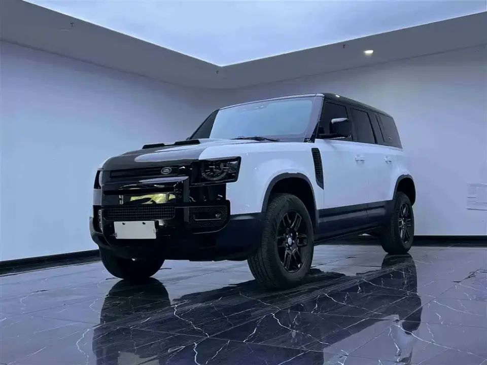 Land Rover Defender Model 110 P400 HSE 2020