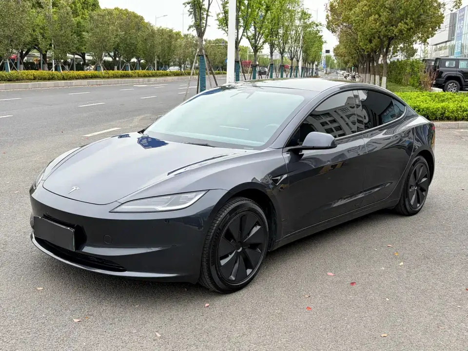 Tesla Model 3 Rear-Wheel Drive 2024