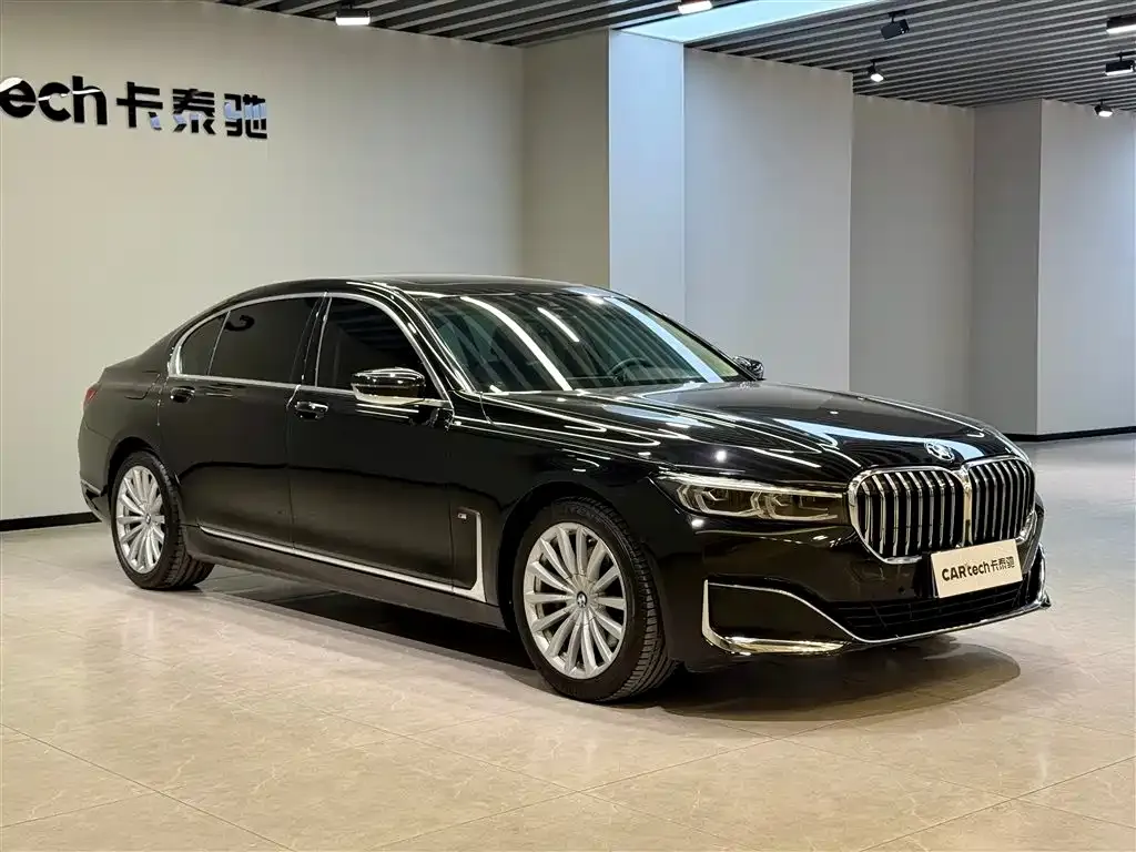 BMW 7 Series 730Li Luxury Package 2020 — фото 2