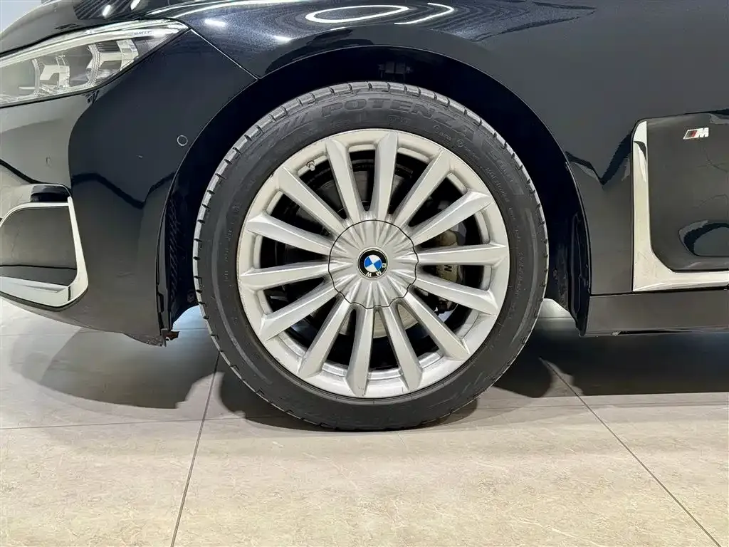 BMW 7 Series 730Li Luxury Package 2020 — фото 9