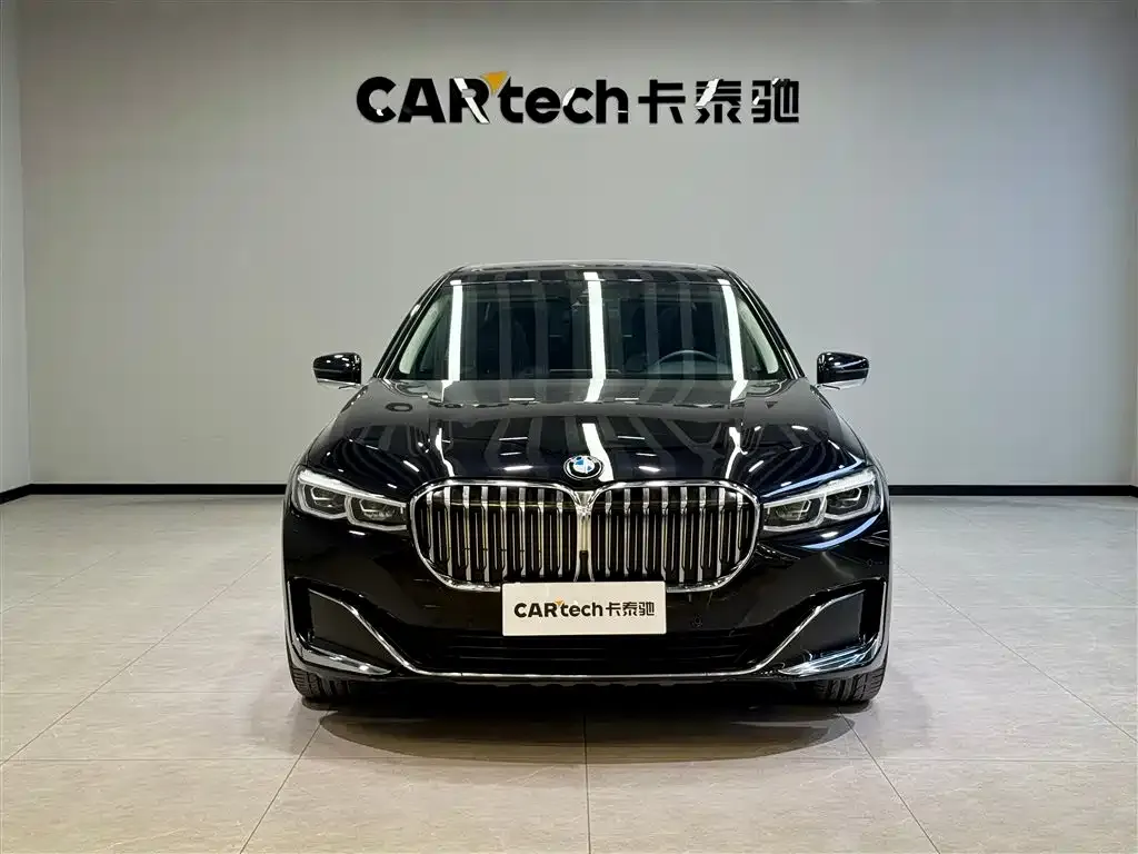 BMW 7 Series 730Li Luxury Package 2020 — фото 3