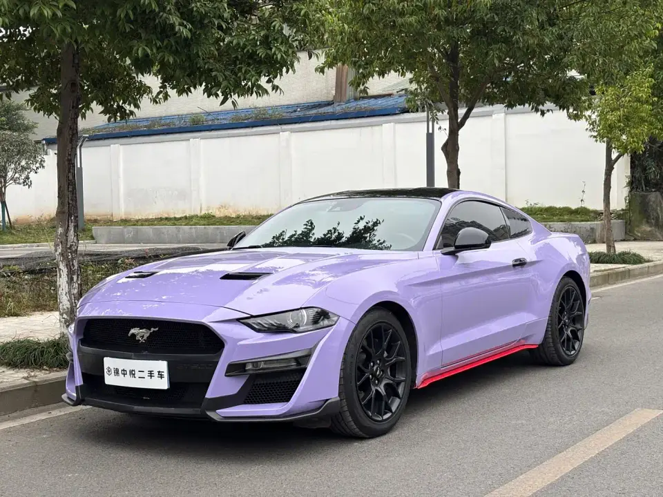 Ford Mustang 2.3L EcoBoost 2021