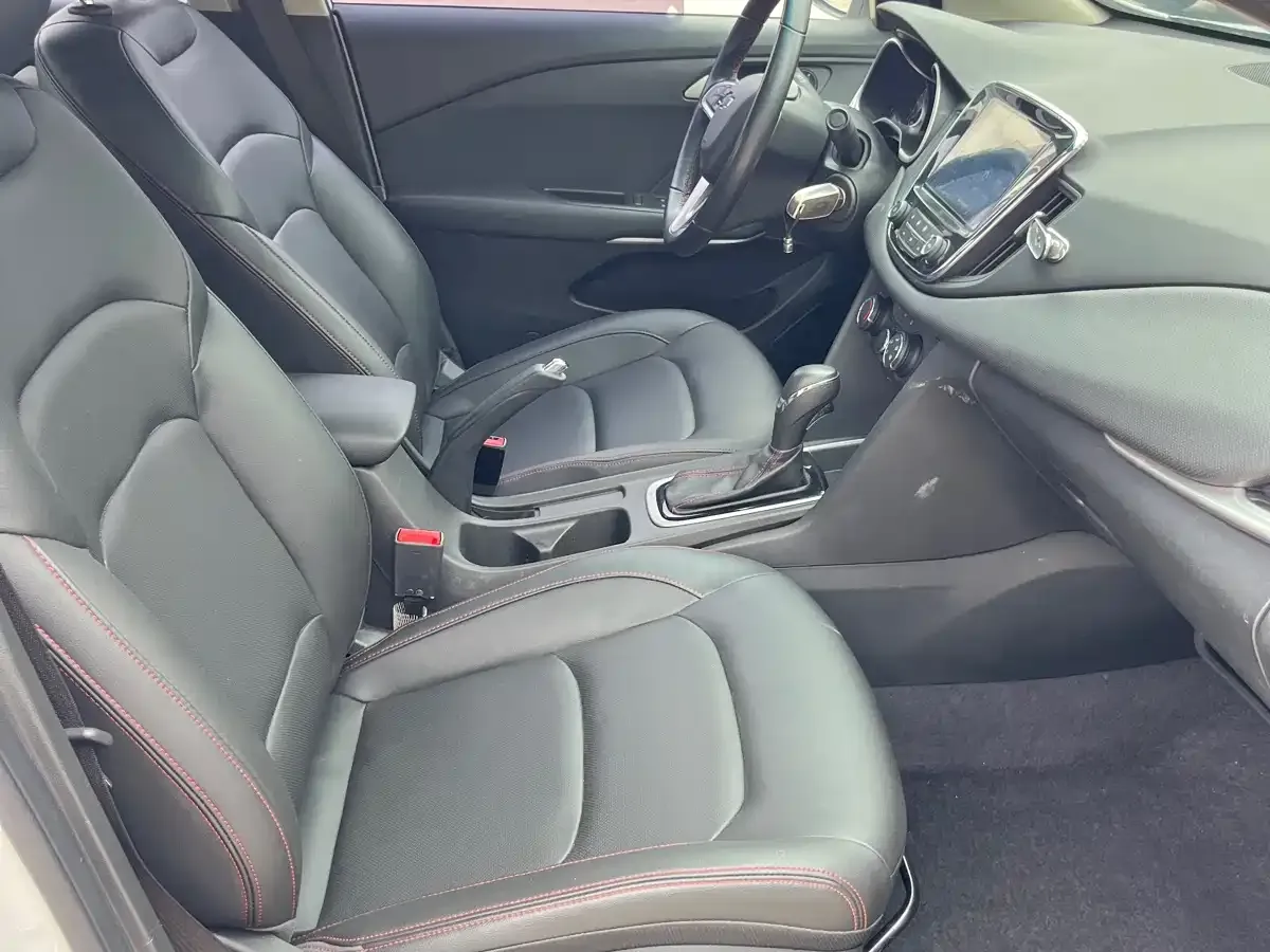 Chevrolet Monza Mild Hybrid Redline 320T Dual-Clutch Refreshing Edition 2021 — фото 8
