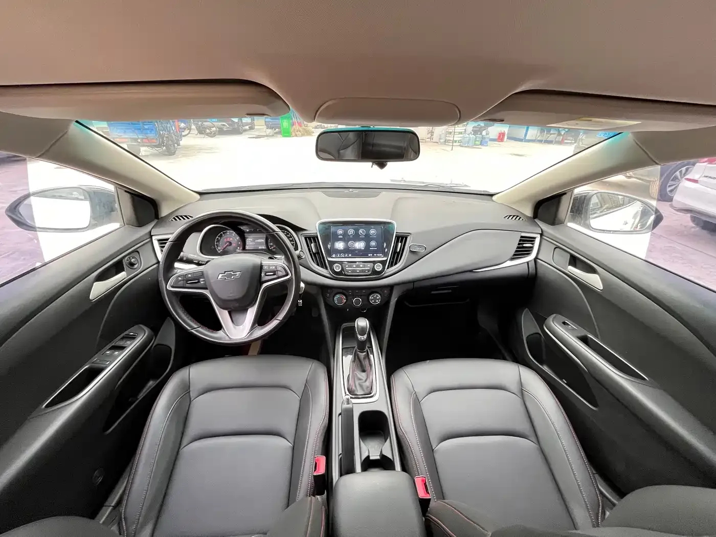 Chevrolet Monza Mild Hybrid Redline 320T Dual-Clutch Refreshing Edition 2021 — фото 13