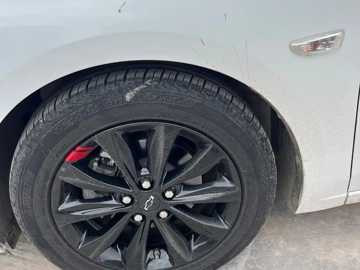 Chevrolet Monza Mild Hybrid Redline 320T Dual-Clutch Refreshing Edition 2021 — фото 11