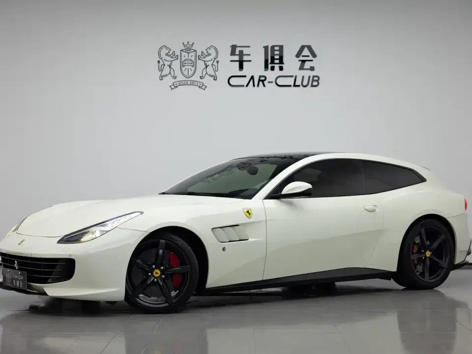 Ferrari GTC4Lusso 3.9T V8 2020