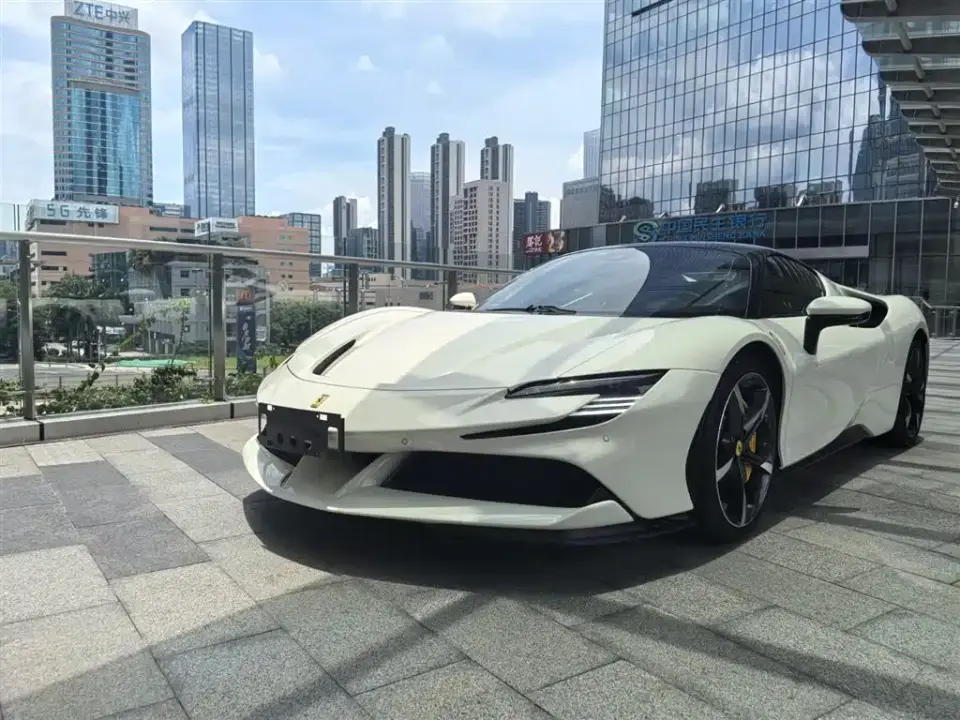 Ferrari SF90 3.9T V8 Stradale 2023