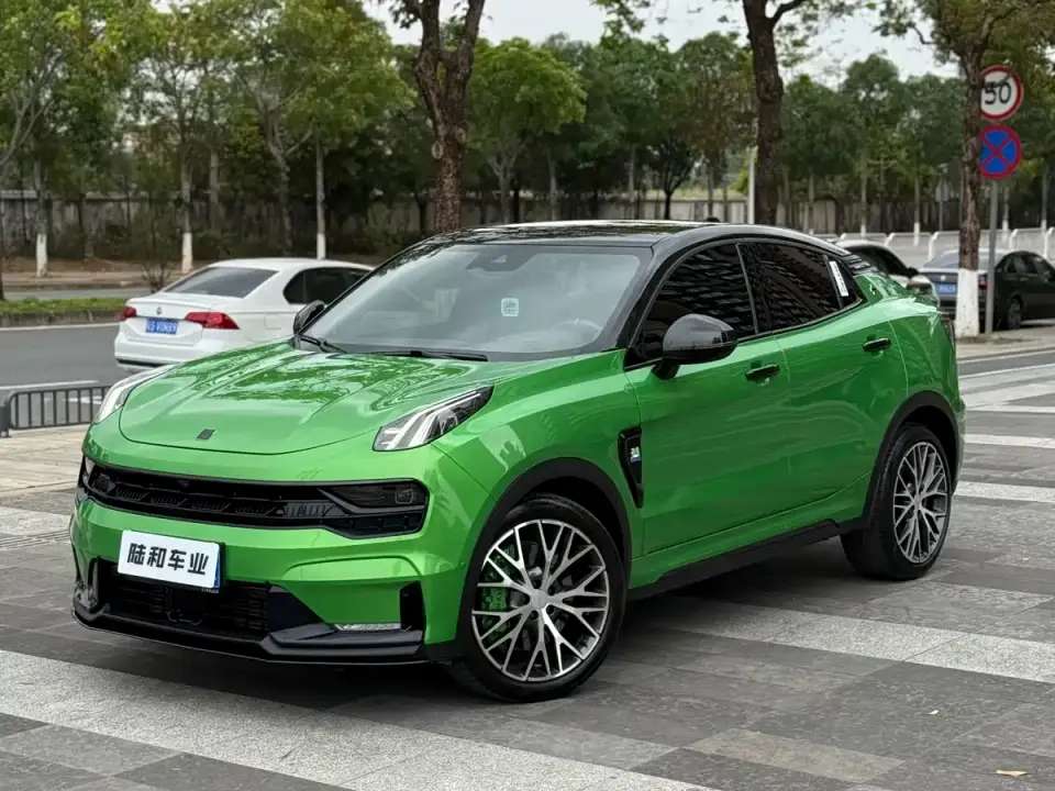 Lynk & Co 05 Model 05+ 2.0TD Automatic Explorer Edition 2022