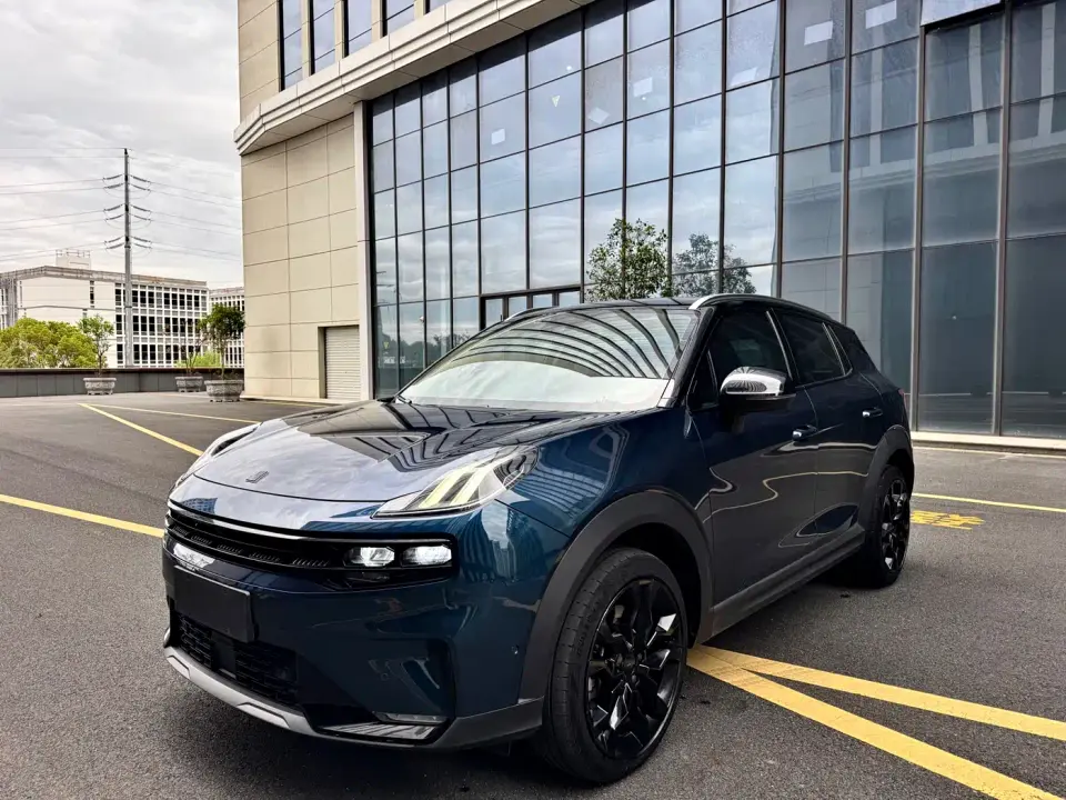 Lynk & Co 06 1.5T Halo 2021