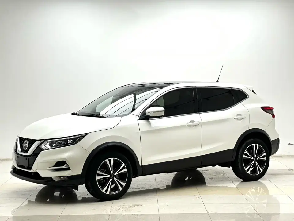 Nissan Qashqai 2.0L CVT Luxury Pilot Version 2021