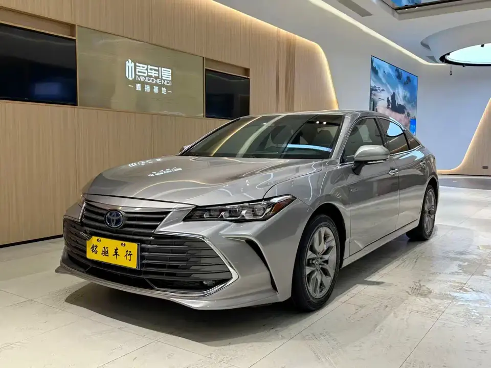 Toyota Avalon Hybrid 2.5L Luxury Edition China V 2019
